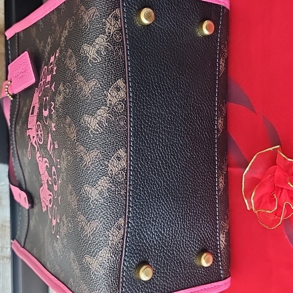 💯 AUTHENTIC COACH PINK AND BROWN MONOGRAMMED TOTE BAG - Picture 8 of 8
